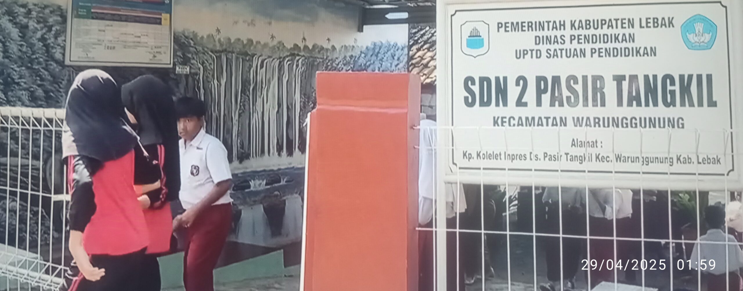 SD negeri 2 pasir tangkil
