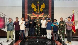 exposeBanten