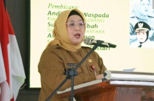 Wakil Bupati Tangerang, Intan Nurul Hikmah saat Membuka Seminar di GSG Kecamatan Cikupa (foto istimewa)