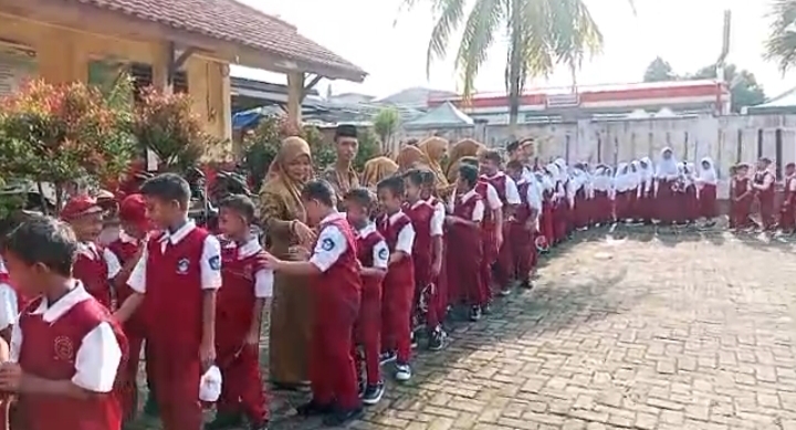 Suasana Halalbihalal di SDN Tobat 3 Balaraja