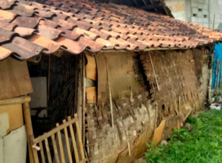 Rumah Milik Ibu Karnasih, warga Desa Pasir Ampo, Kecamatan Kresek (foto:Ist)