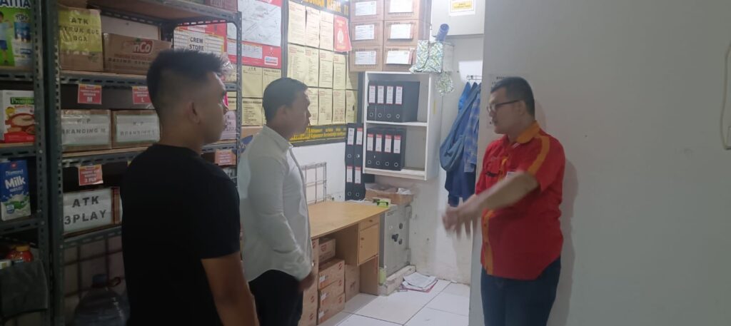 Unit Reskrim Polsek Cisoka Polresta Tangerang lakukan olah TKP (Foto: Ist)
