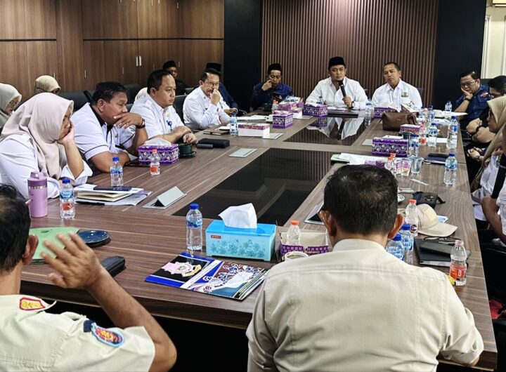 Foto: Hearing DPRD Kabupaten Tangerang, OPD, dan Pihak pengelolaa 126 (6/5/26)